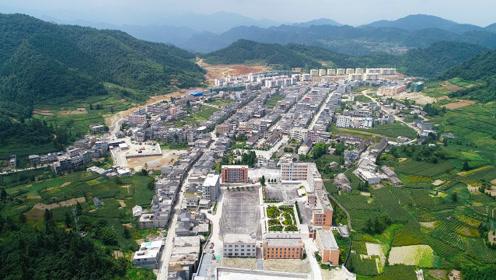 云南镇雄：亚洲最大规模单体富磷矿床生机勃勃，一个千亿级产业集群项目，将在大山深处