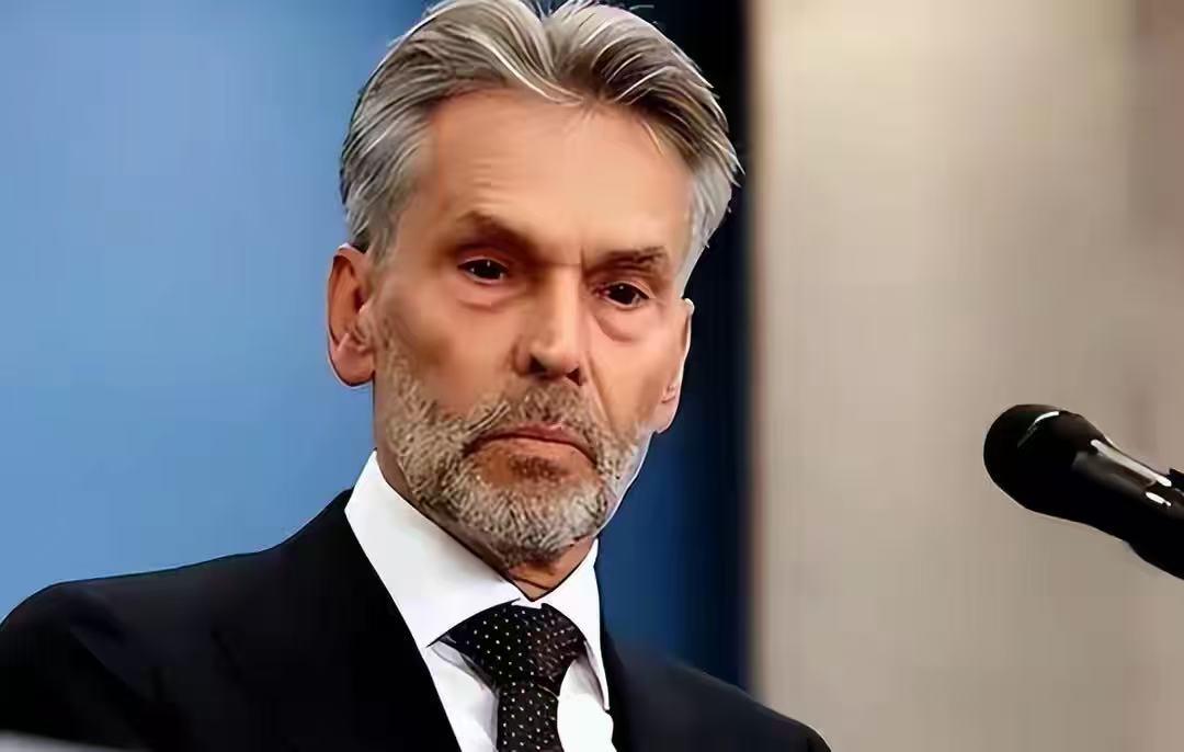 我们让步了？荷兰首相：中方同意恢复安世出口，对张学政保持免职荷兰借美国规则接