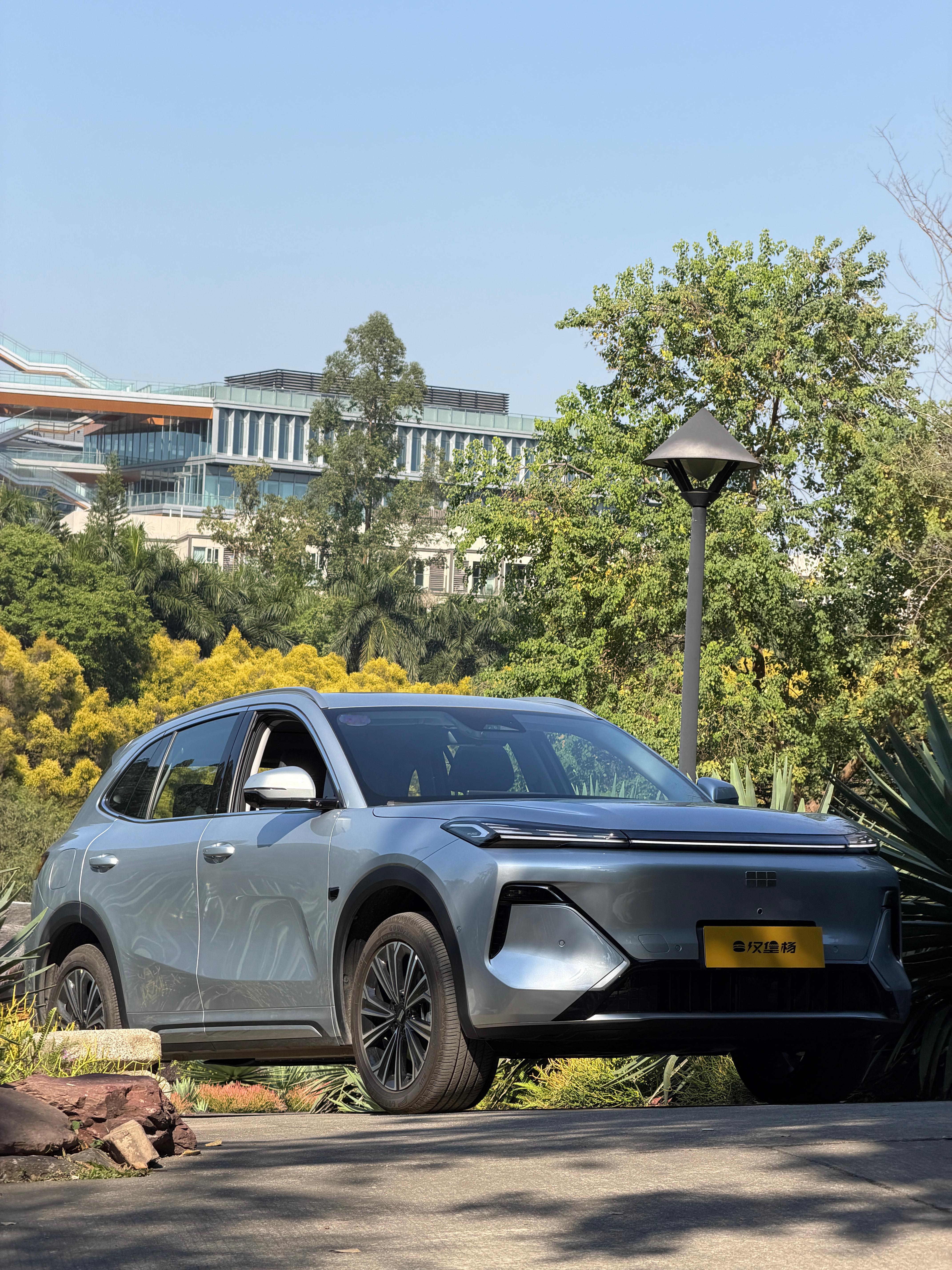 试了试2026款的吉利银河星舰7EM-i蛮好的各个方面都有提升，更全面了🍔电