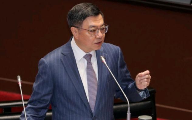 “台独”分子卓荣泰无言以对！罗智强打脸民进党！11月28日，根据岛内媒体报道，国