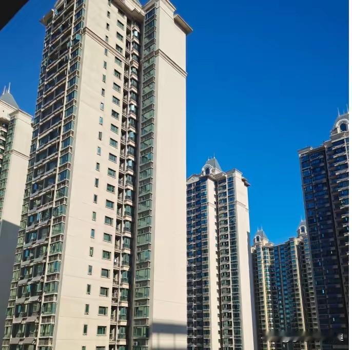 曾经信奉：一线城市房子不会跌，广州现实打破固有认知过去很长一段时间，市场流