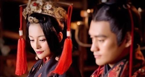 东汉有个太子，叫刘强，他是汉光武帝刘秀的长子，本来是皇位的第一顺位继承人。但他