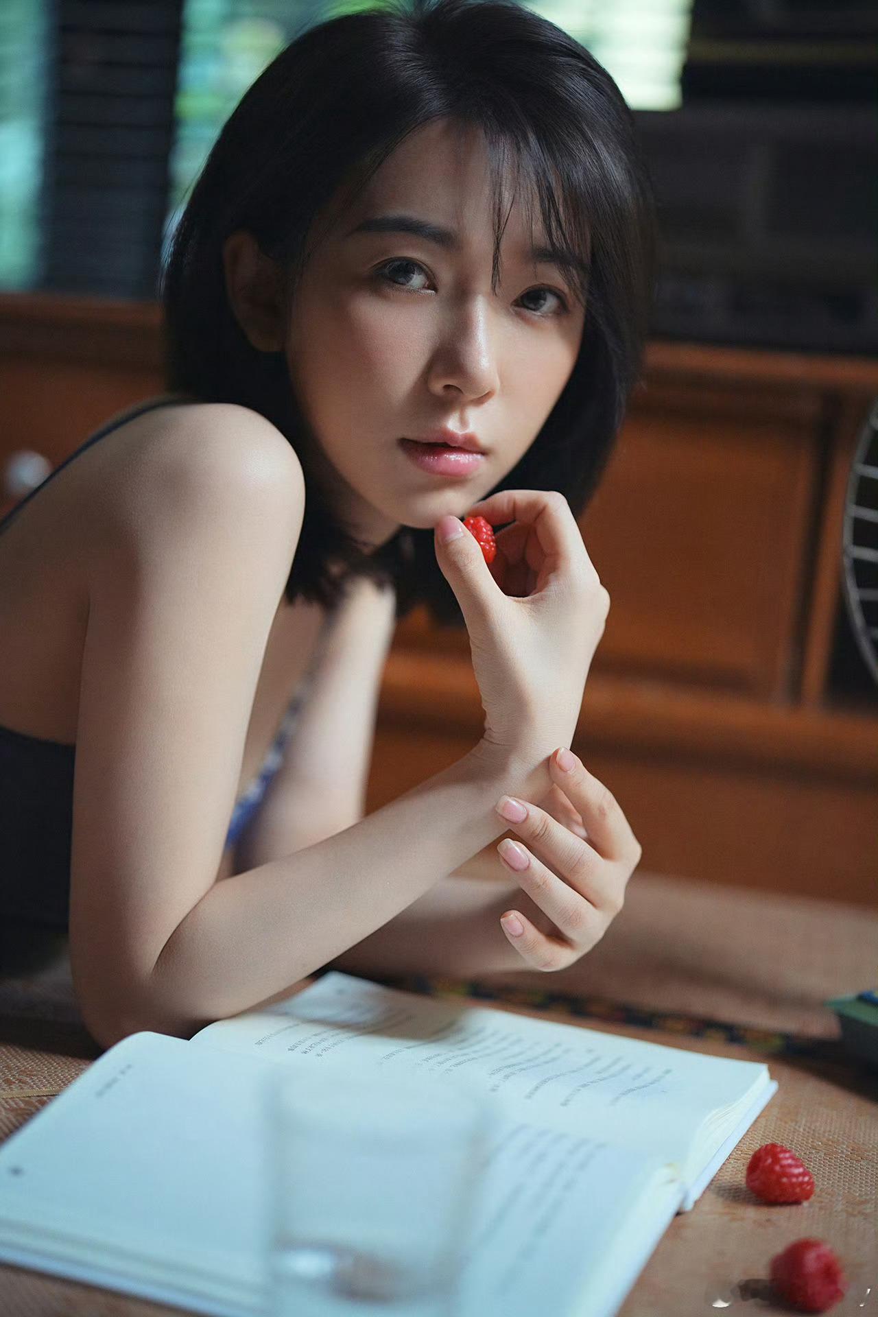 宁心夏日氛围感拍照​​​