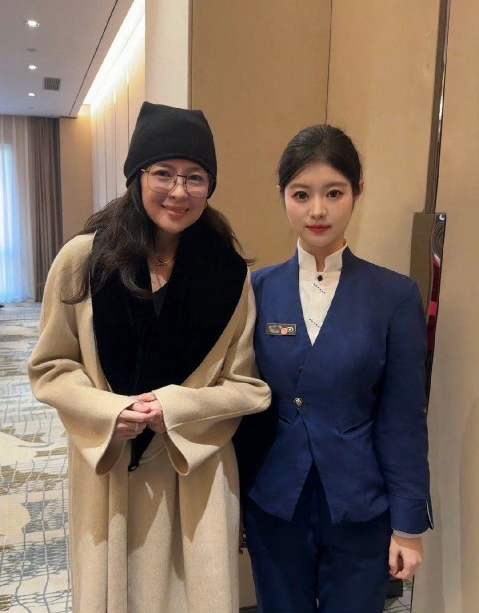 章子怡体制内姐感子怡姐这气场，妥妥的气质天花板没跑了