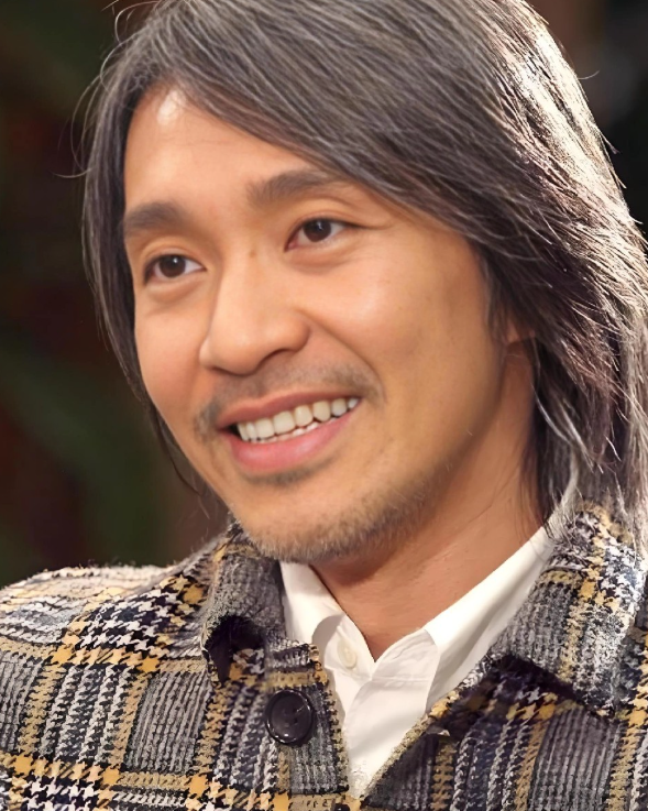 周星驰孙燕姿冲上热搜让人疑惑的是，这八竿子打不着的俩人怎么扯到一块去了呢？事