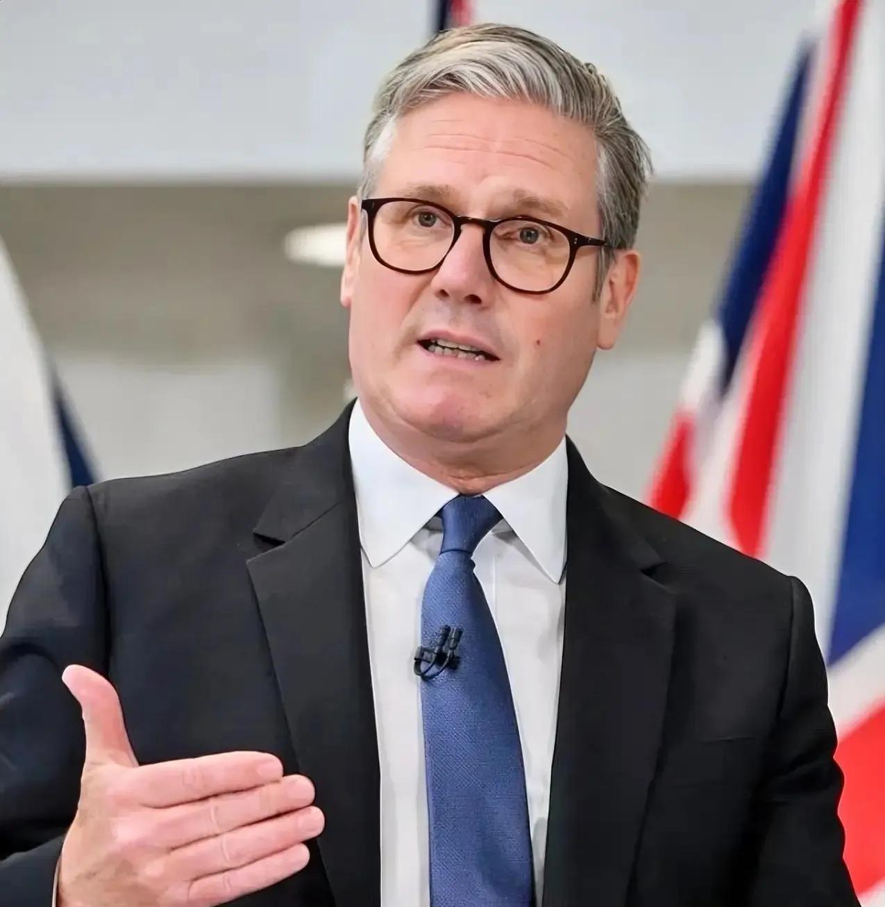 英国还是低调务实的，至少不会像法国那样，没事喜欢瞎得瑟。据彭博报道，英国首相斯