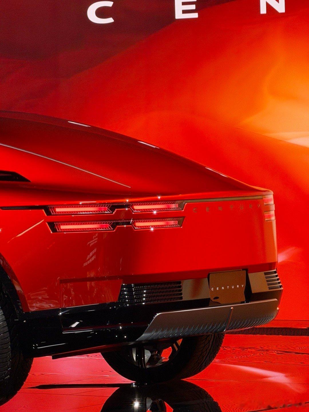 老世纪车主表示，新世纪很漂亮，最近老车又涨价了[doge]​​​