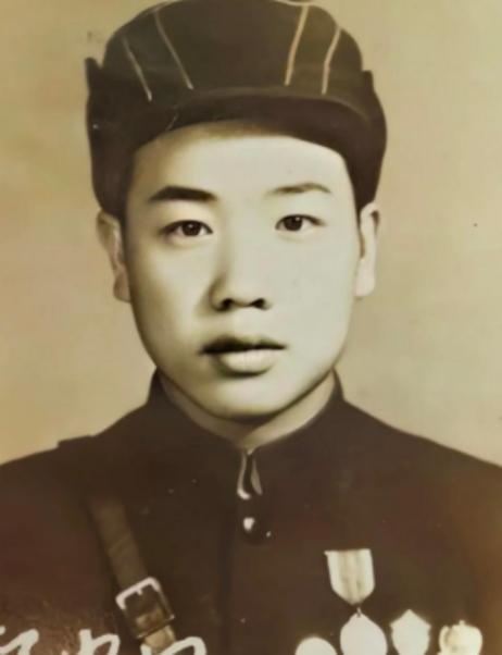 1950年11月29日，一位志愿军排长无视上级命令，放弃驻守高地，放走了美军的5