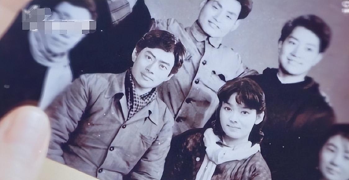 年近67岁的王诗槐，气质儒雅，从未把风骨丢弃。当同龄人享受天伦之乐时，他还在