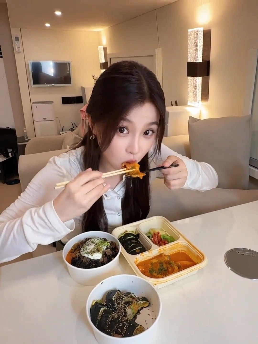 小林老师的live时刻¹⁵星崽的生活碎片📸🍃虞书欣｜灿如繁星