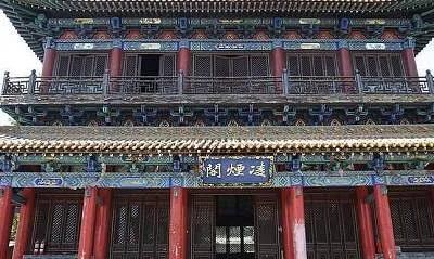 长孙无忌排第一，秦琼吊在最后，李靖只排第八，这事一出，当时就有人犯嘀咕了。唐太