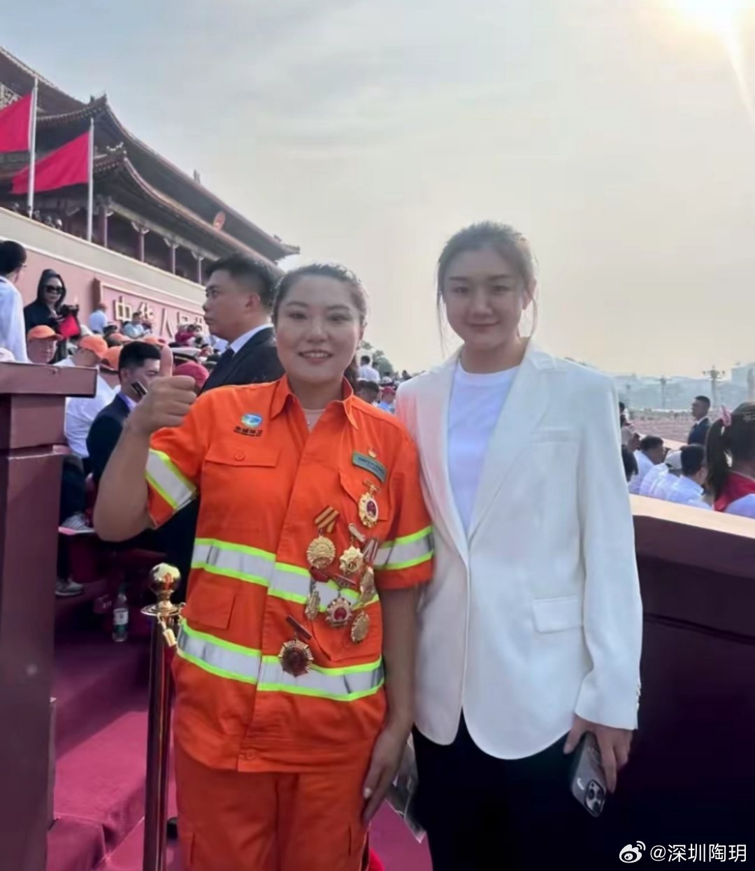 “九三阅兵”看台上的陈梦！陈梦的经历告诉人们，靠自己勤奋努力，不惧杂音，蔑视饭圈