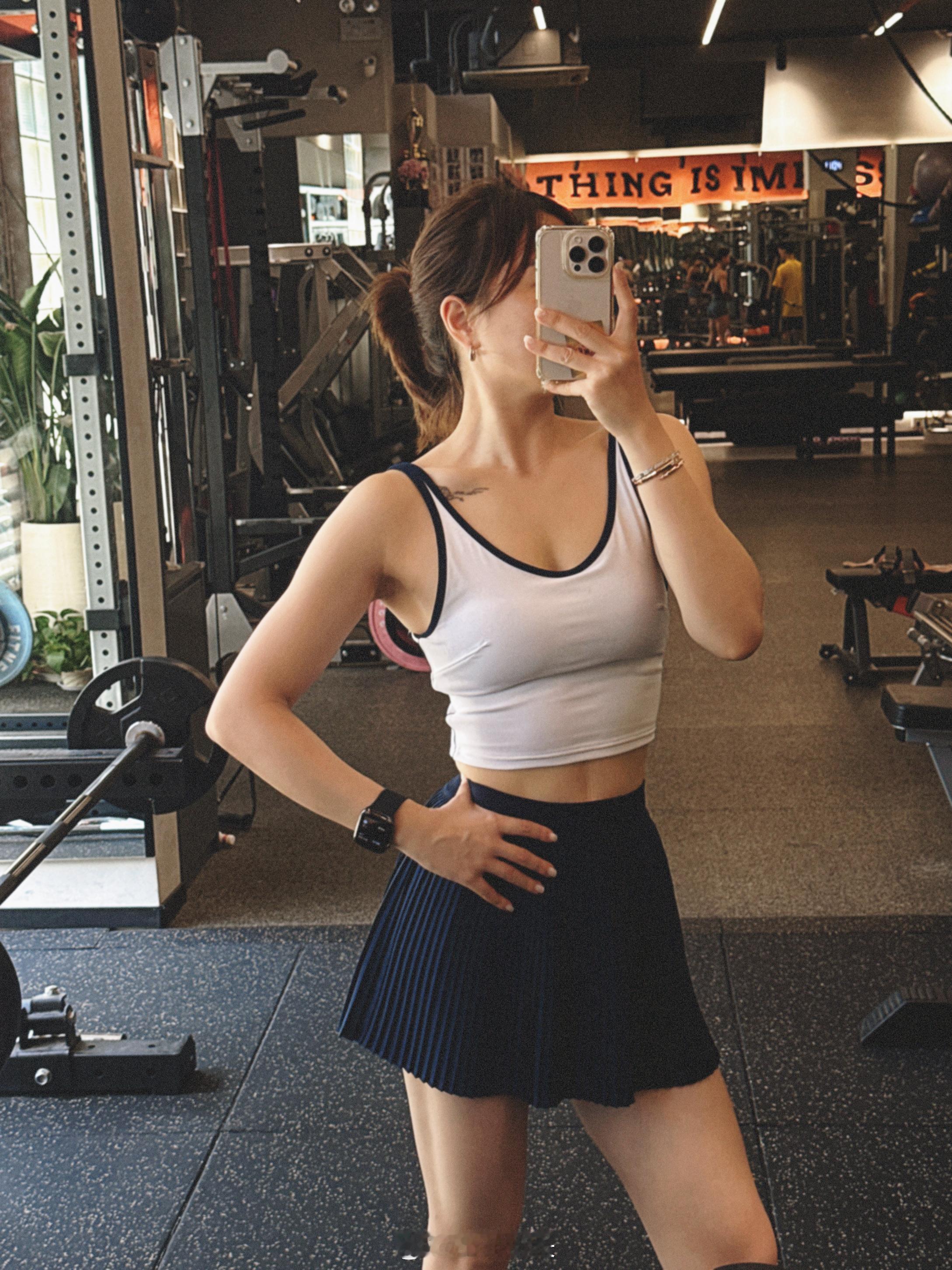 日常里很多很多的快乐💚🩵💛🖤🤎🎾🚴🏋️☕️🍰​​​