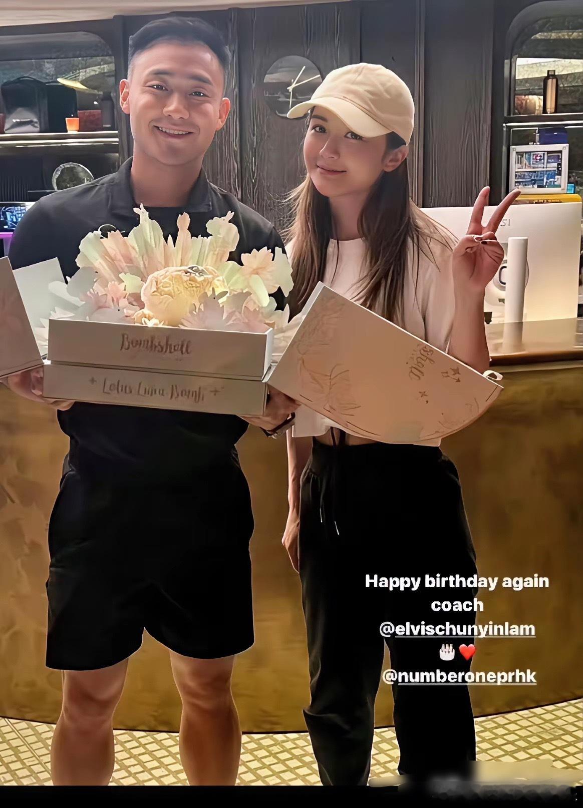 阿Sa二婚嫁给小10岁私教，我一点都不意外！这位林俊贤可不是普通教练，在香港娱乐