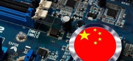 美国禁止中国境内使用中国自己的芯片！美国不觉得自己太过荒唐可笑了吗？事实上，美国