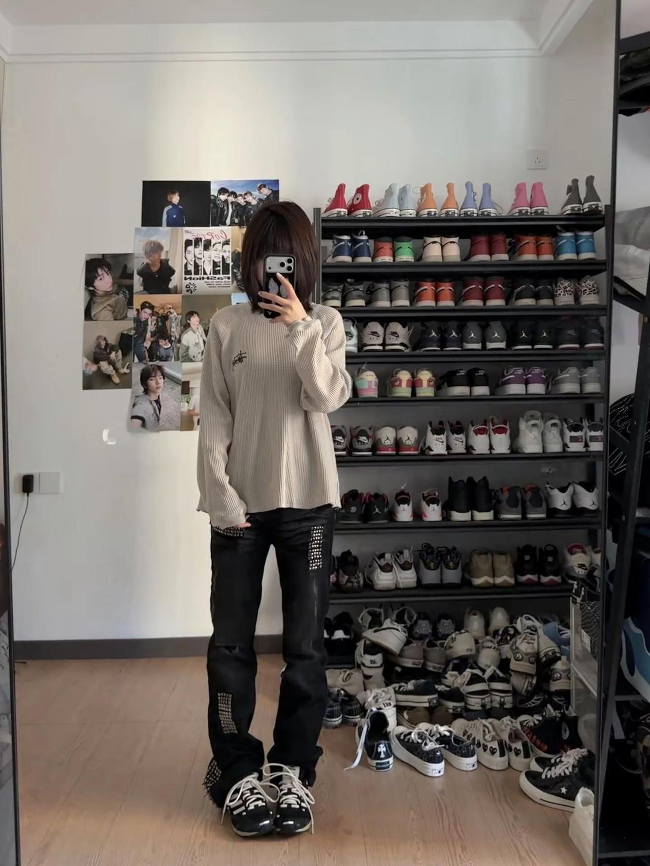 钟爱阿迪达斯铆钉。adidas阿迪达斯小众球鞋