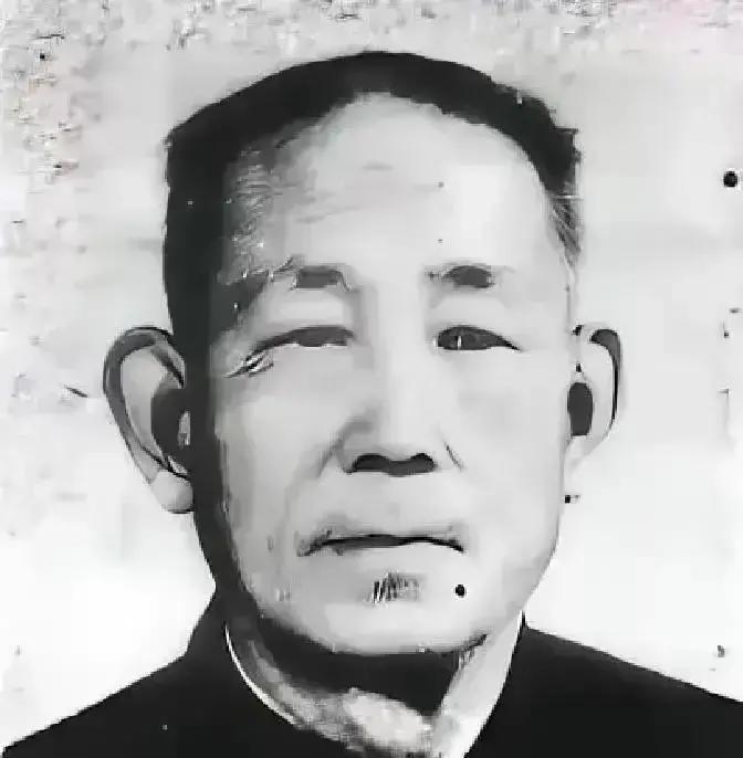 1944年，伪军旅长莫正民见日军大势已去，决定率部起义反正加入八路军，谁知这时，
