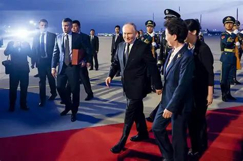 普京时代进入倒计时，中国必须警惕俄罗斯政策突变。普京新任期走到2030年，他快