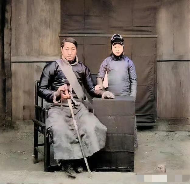 这个男子不一般，“四川王”刘湘都不敢惹，清末总督赵尔丰就是栽在他手里，他就是四川