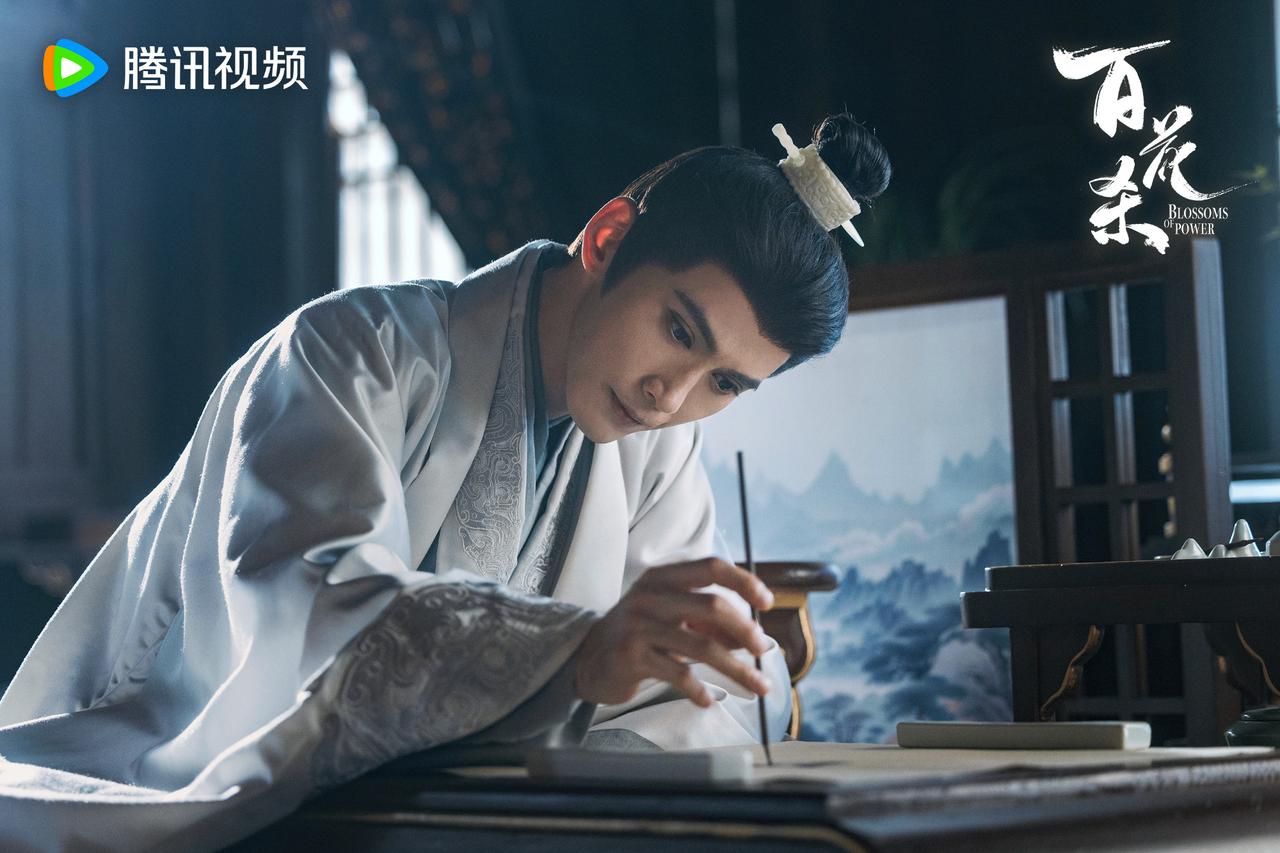 怎么办，信王这条线也好磕啊！在最新剧情中，信王萧长卿认出沈夕和就是死去亡妻顾