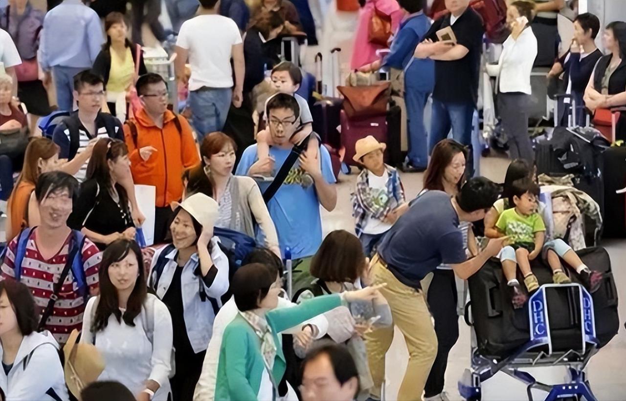 别猜了，中日现在暂时还打不起来，因为有两个信号被我们忽略了。第一个信号是断交