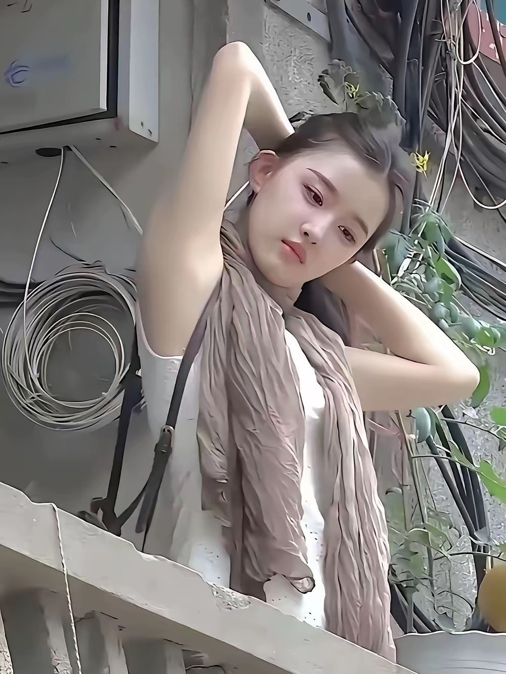 以你的审美，她算不算顶级美女？