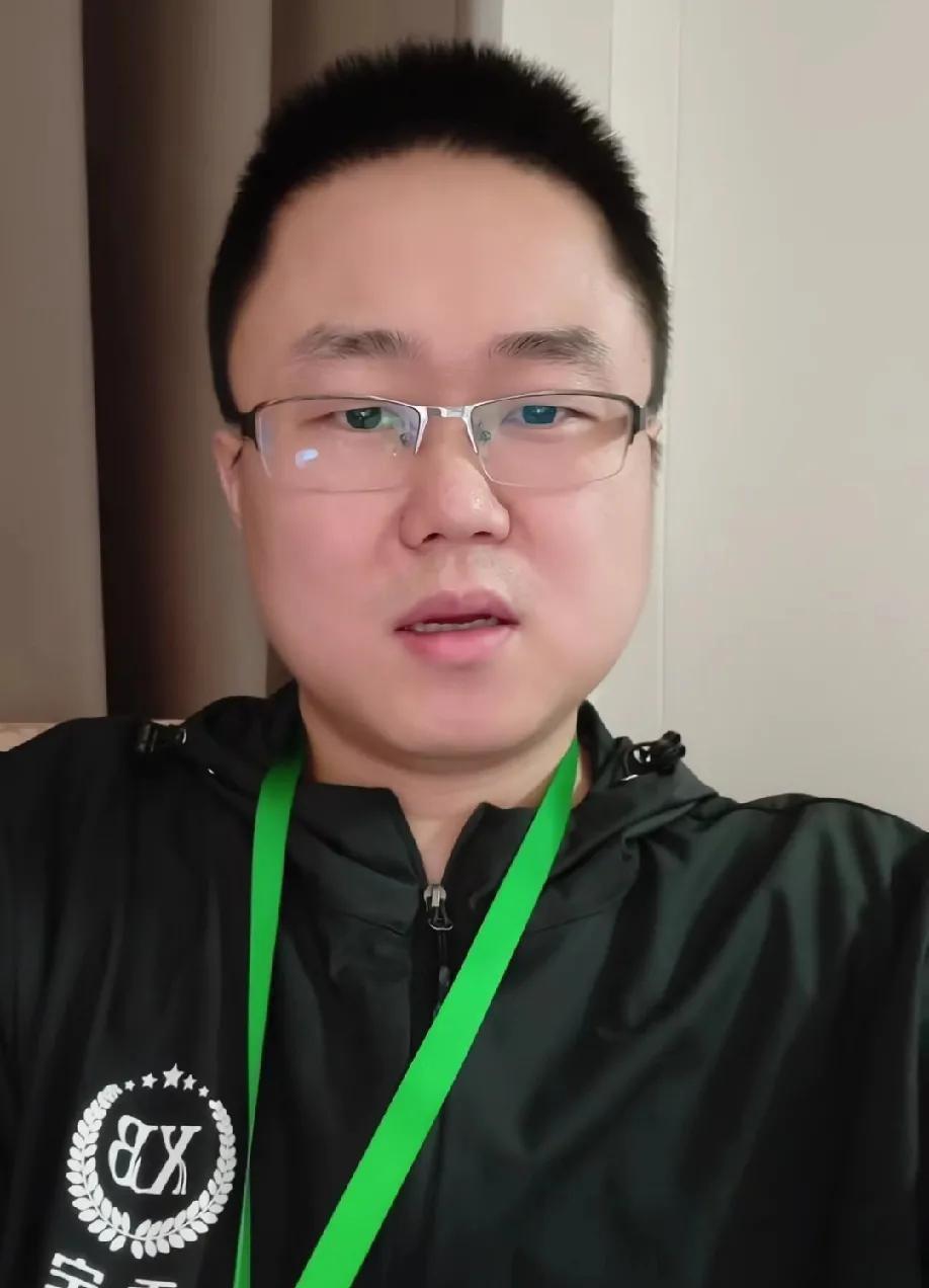 这棋手下完比赛连名字都不会写了！刘京输棋后发视频自嘲："被杀懵圈了，能赢的棋愣是