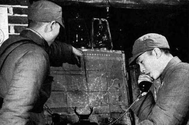 1934年，地下党王同兴家里突然来了两个陌生人，他们臂缠毛巾、手提点心，这是说好