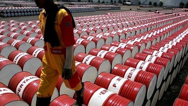 中美俄石油储量对比：俄800亿桶，美国超700亿桶，中国有多少？俄罗斯探明石