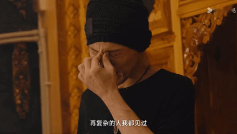 向佐一句话道出了娱乐圈真相不为其他，只因太真实了向佐在综艺节目中跟丁真袒