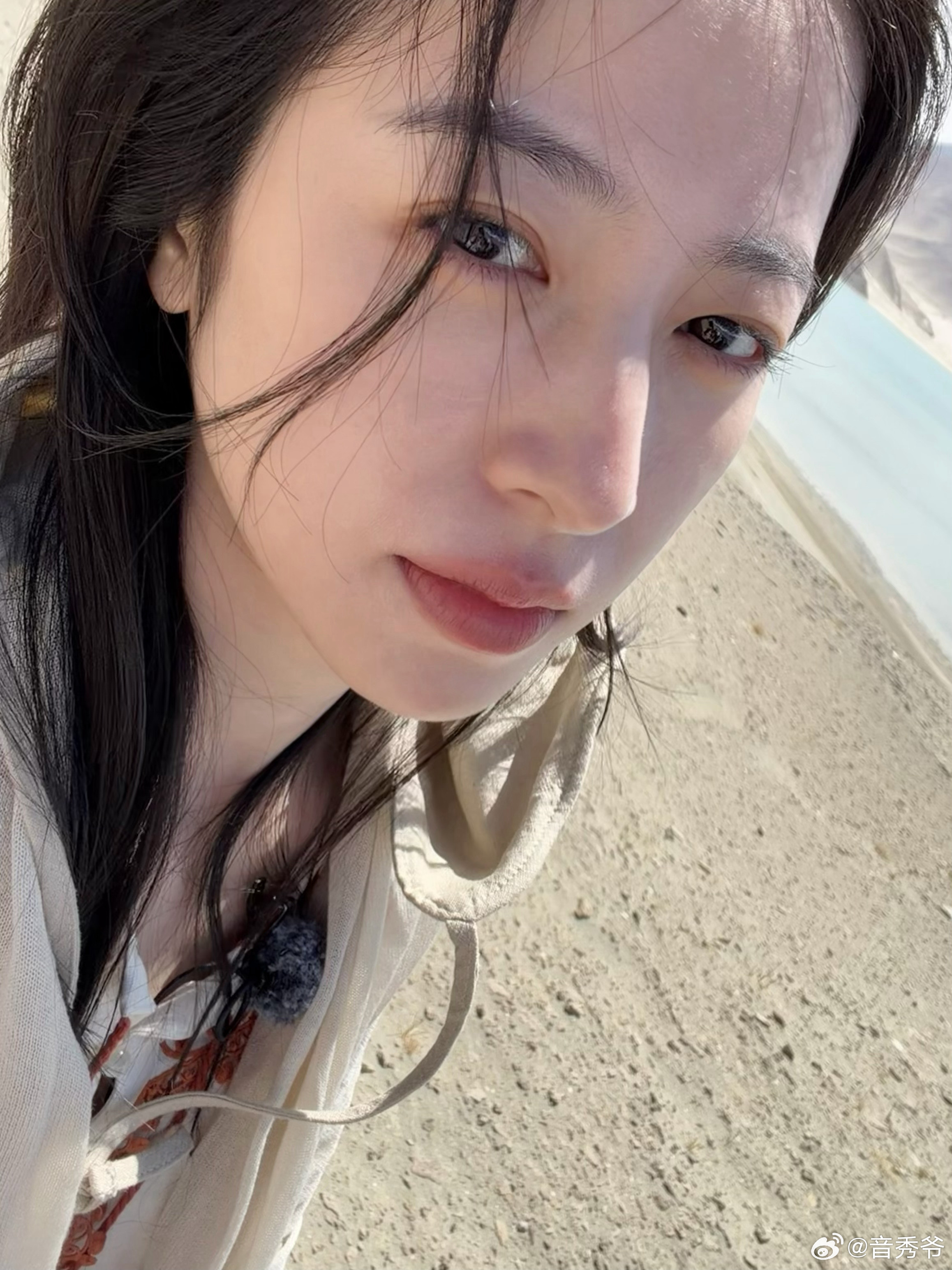 周雨彤新疆真好跟着雨彤的镜头感受新疆的美好，这里风光辽阔又治愈，风土人情也格外