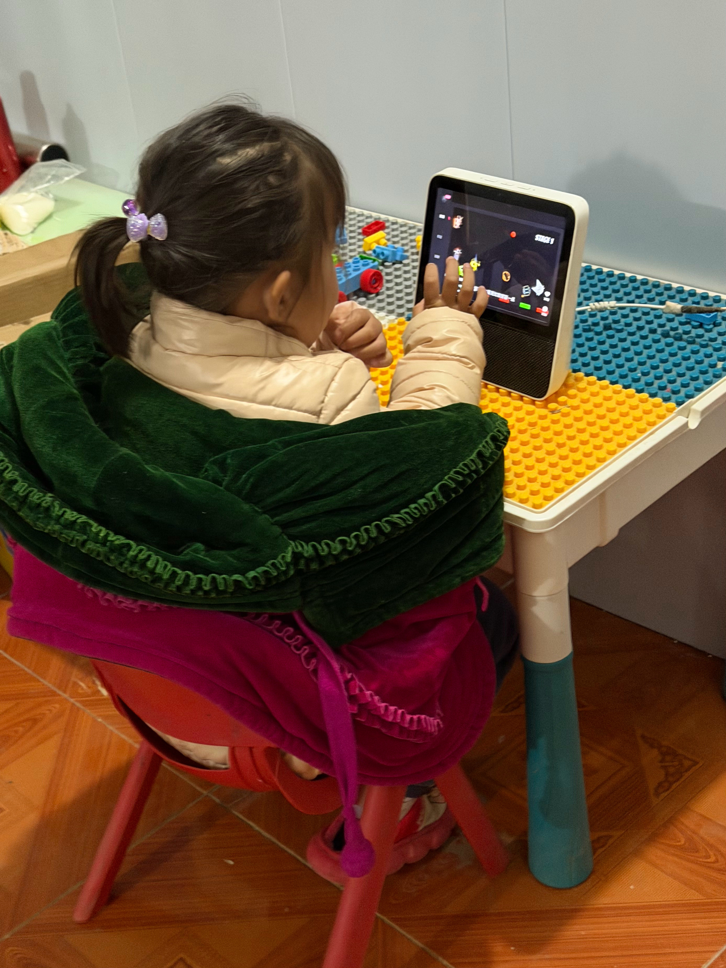 现在的小孩如果不玩手机，不刷抖音，是不是学习成绩就会更好一点