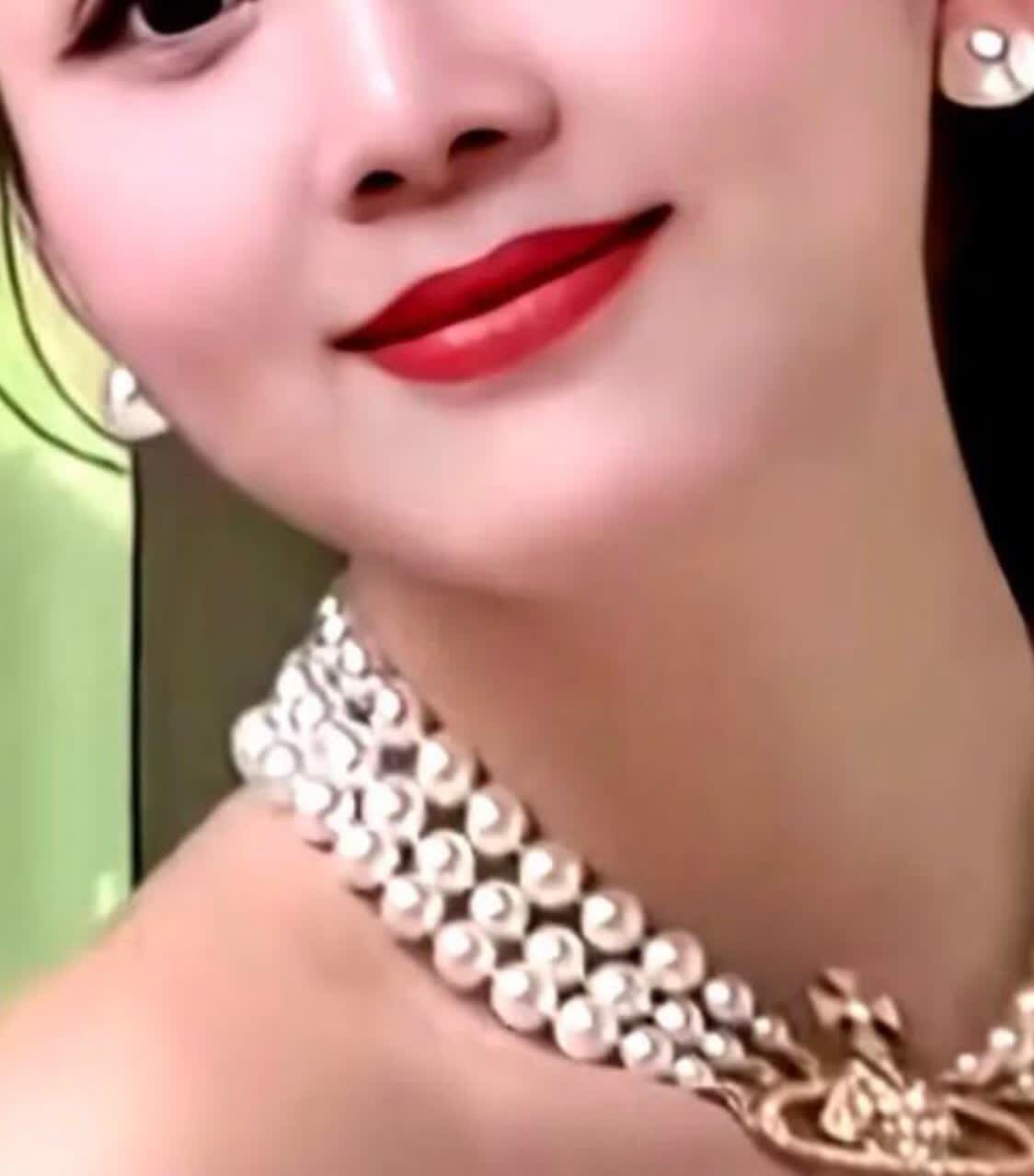 “能干”的媳妇听朋友说起他们村里的一桩奇事：有个名叫阿四