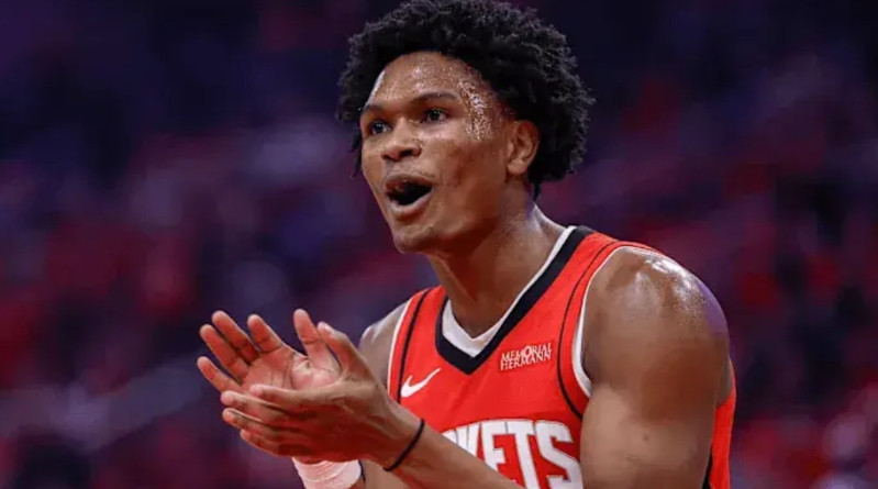 这场过后湖人又想要阿门了！火箭和湖人差在哪？最直观的感受就是运动能力，与年轻