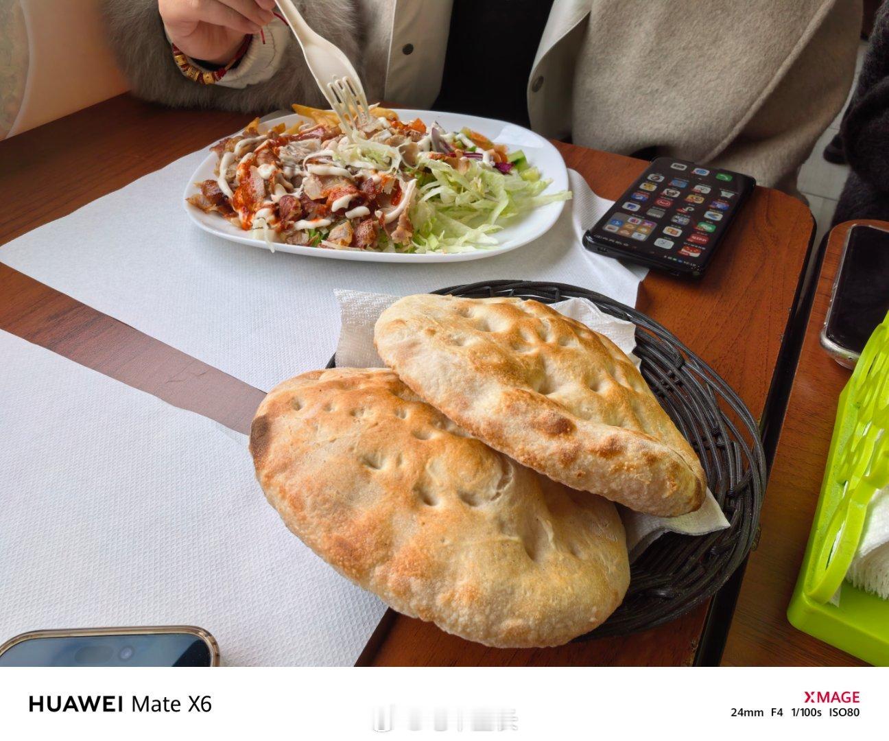 带着好兄弟闯欧洲预算有限，味道一般，但是我们有中国辅食