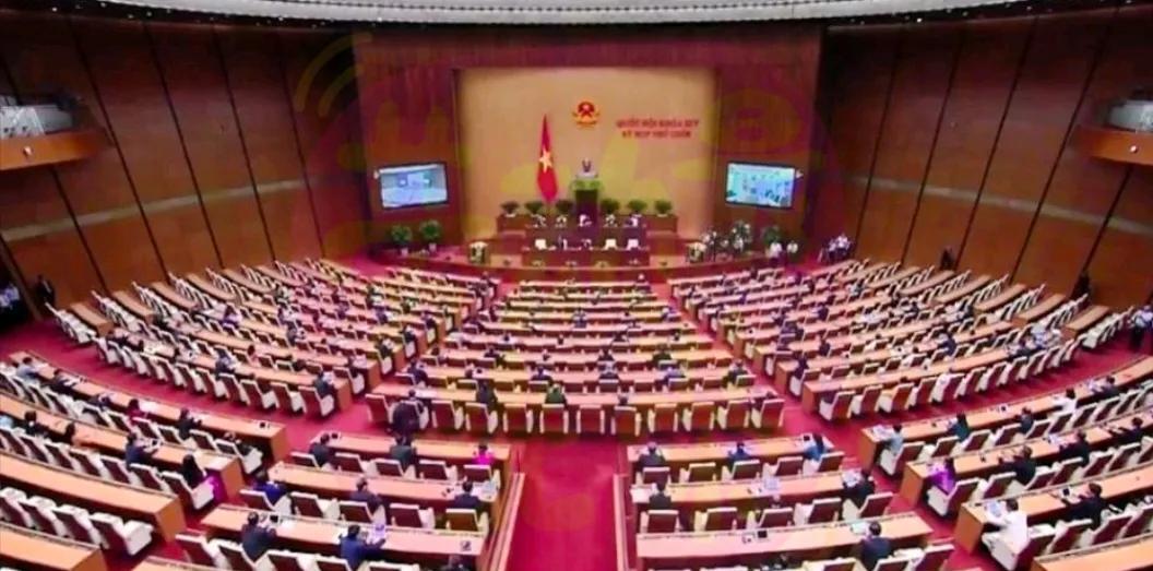 越南国会第十五届九次会议在河内开幕，会期长达37天。这次会议之所以引起热议，不仅