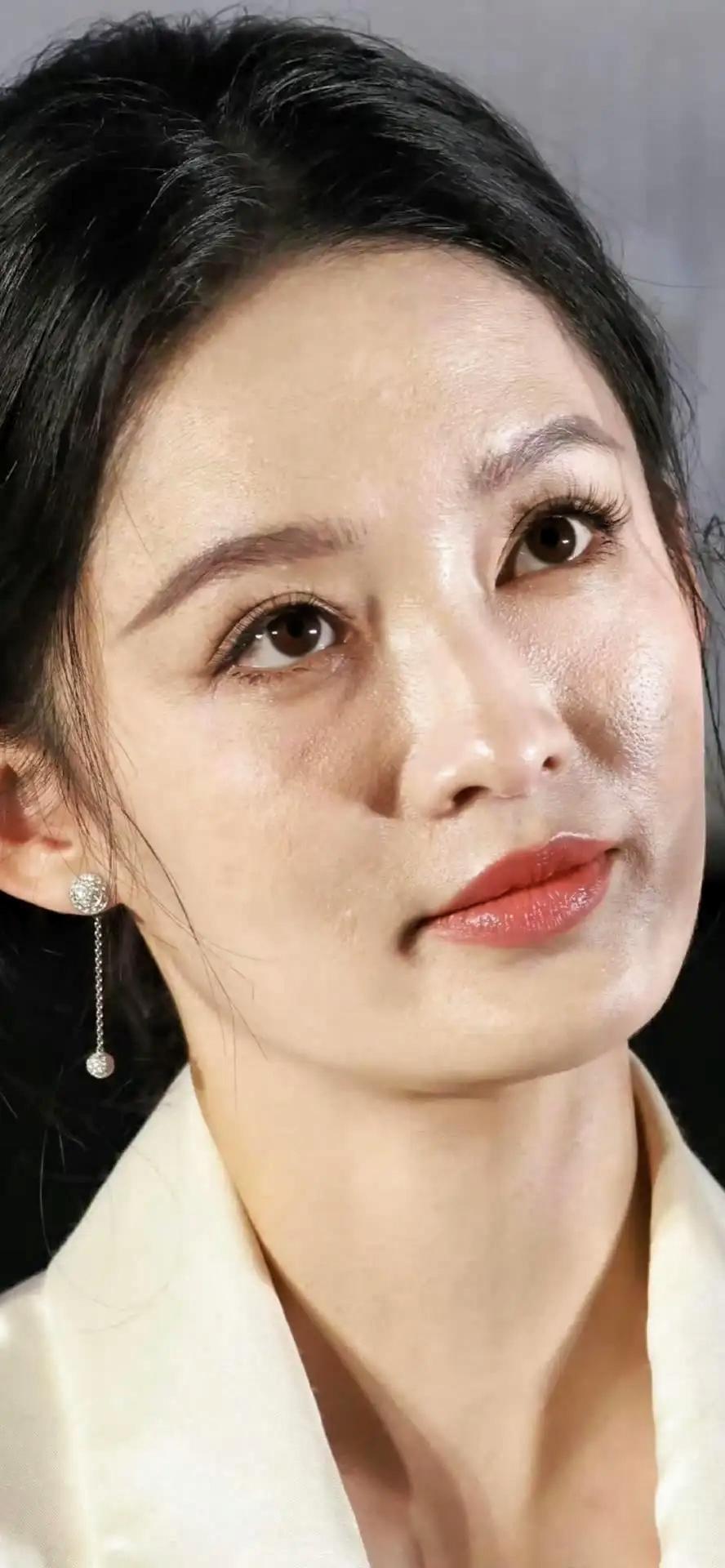 李沁，无美颜无滤镜的状态，不得不说真的美