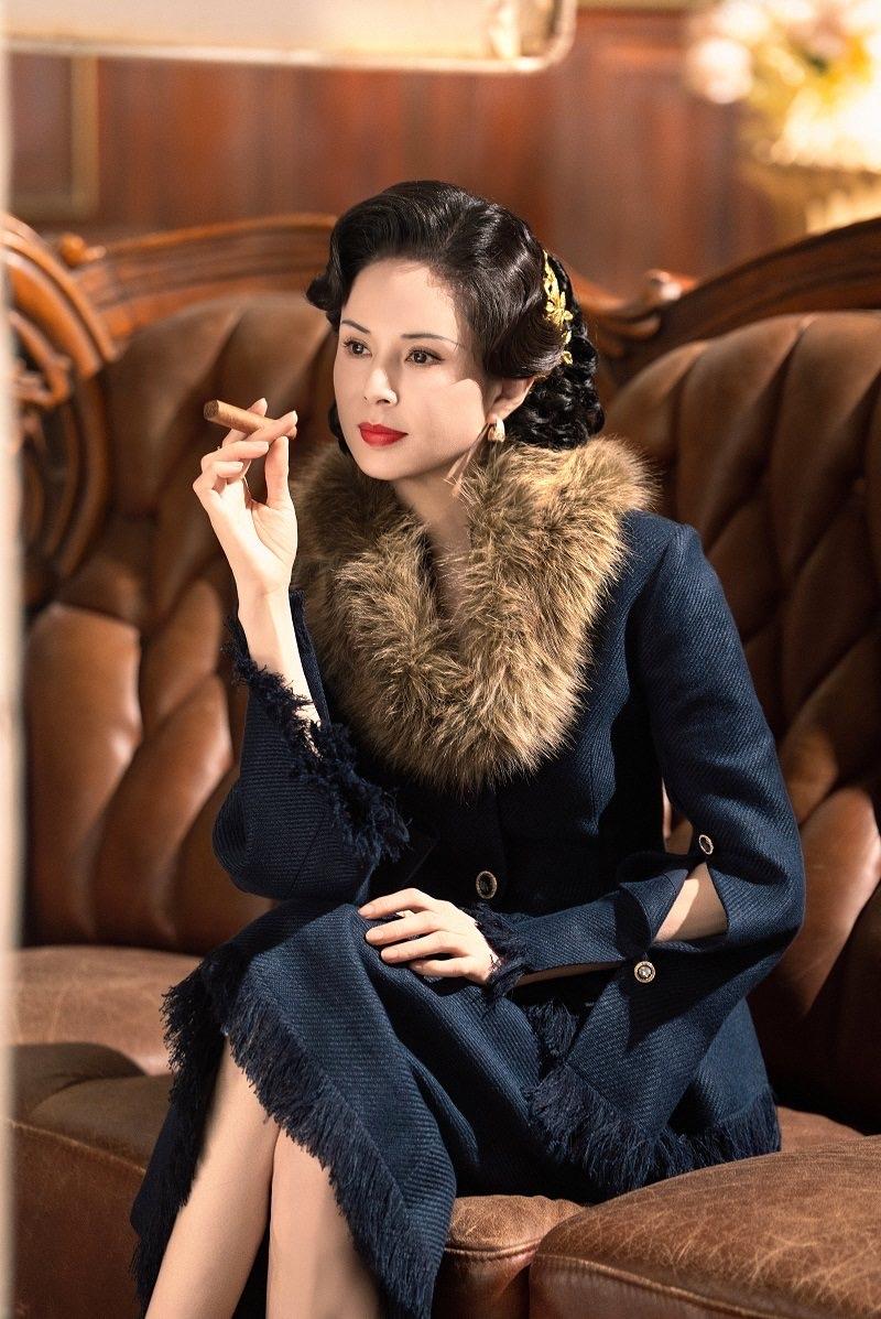 60岁李若彤不扮嫩：比起少女感，我更怕丢了演员的体面！讲真，近期看到李若彤的