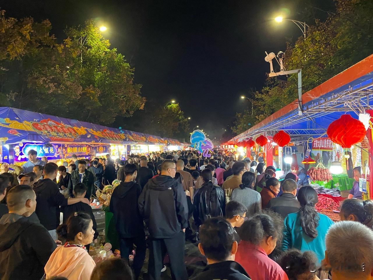 “可怕”的中国凌晨三点，让多少老外破防了最近，网上有个话题特火，源头是不少来中