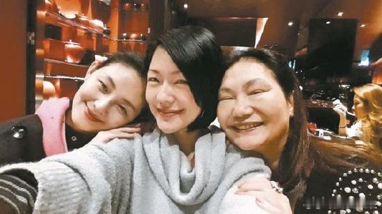 S妈回应小S入围金钟奖S妈希望小S拿金钟奖据台媒，S妈分享心情，表示看到小S入