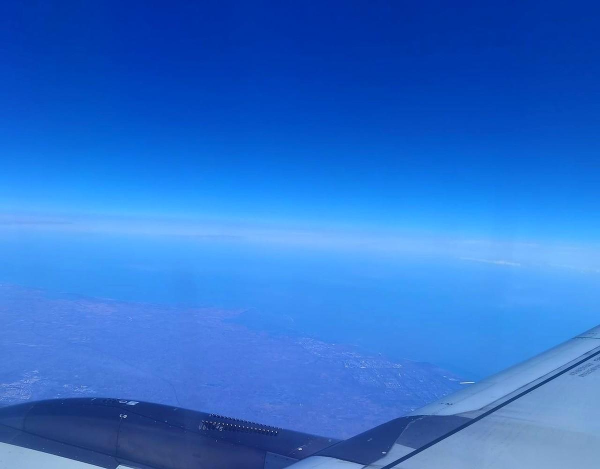 哥们儿，梁文峰这事儿，我是真没想到。费了牛鼻子劲儿搞出来的DeepSeek，A