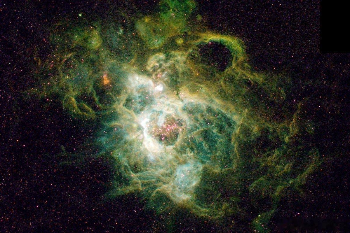 原始氦证实了大爆炸计算结果，天文学家通过分析宇宙诞生时残留的氢和氦比例来验证这一