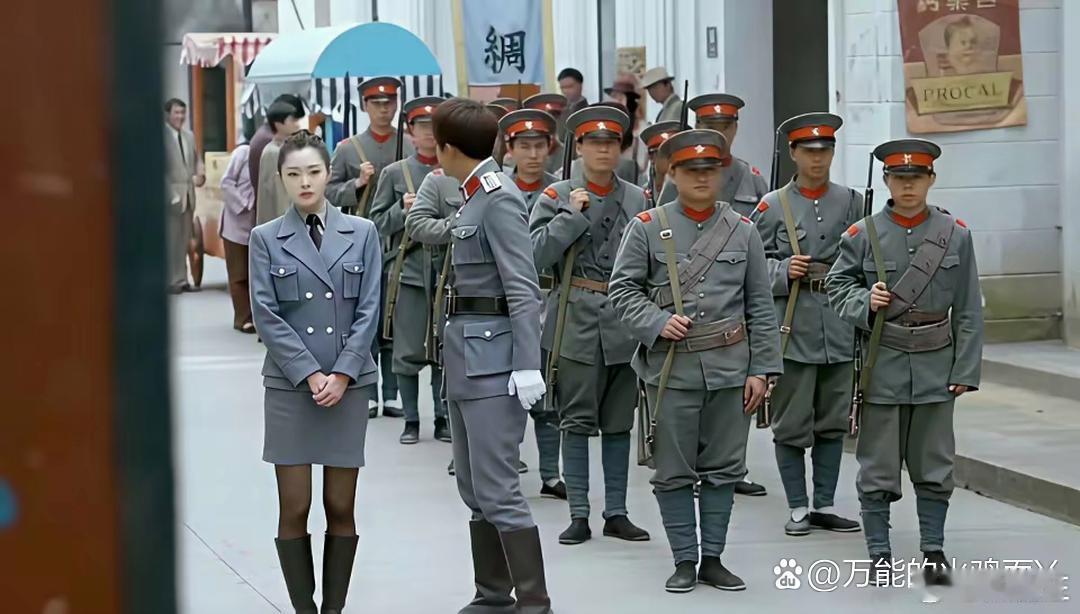 以前穿着丝袜打仗么