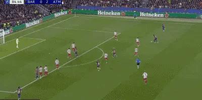 巴萨过人王，射门是一点准星不带啊！这盘带是挺犀利的，也是战术的一种形式。亚马尔