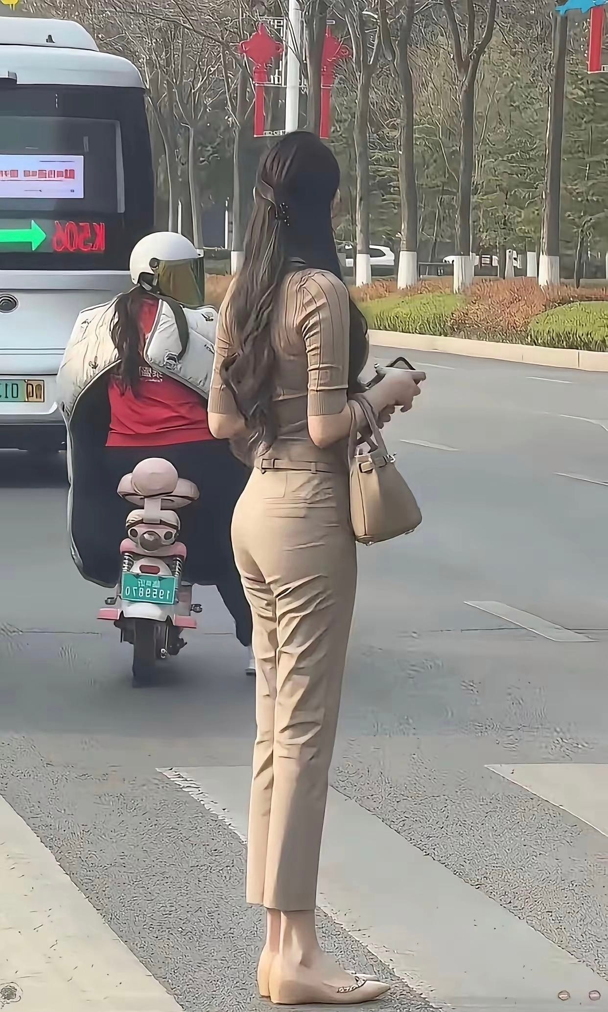 就这身材脸蛋已经不重要了