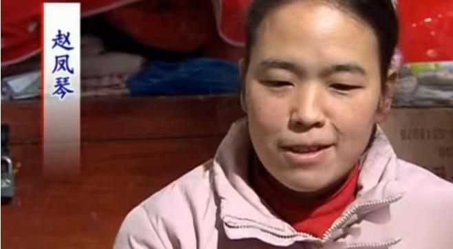 2009年，陕西孕妇怀孕8个月，剖宫产时，主刀医生划开了孕妇的肚子后震惊了：孩子
