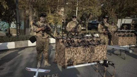 伊朗要变天了！4月19日，据一位美国高官透露，种种迹象表明，伊朗在过去48小时