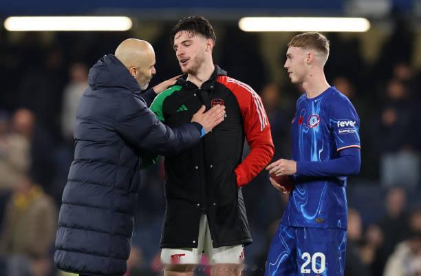 很少看到一支球队主教练不惜赞美之词夸另一队的球员，看出是真心欣赏加羡慕！马雷斯卡