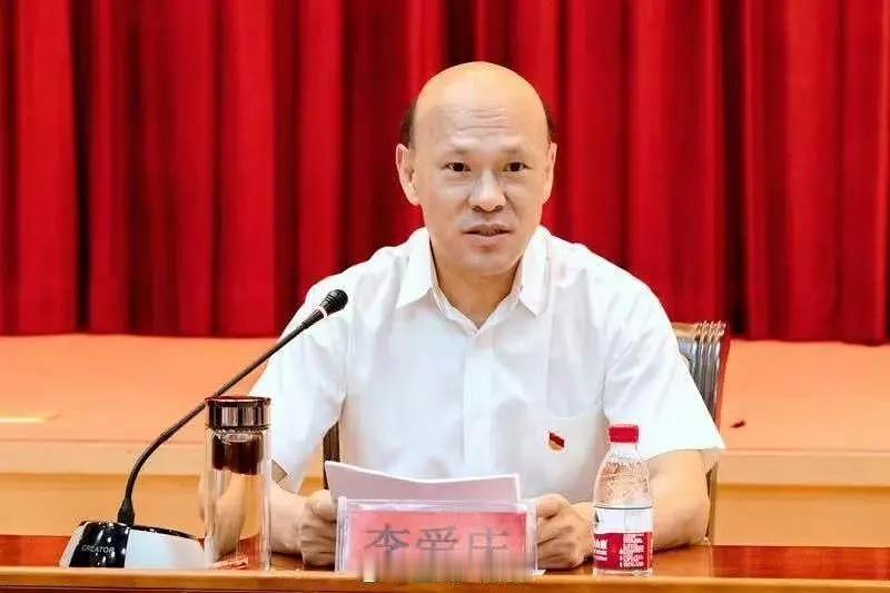 他被抓了之后影响到资源降级的人有谁呀？哥哥们为了前途甚至愿意跟这种癞蛤蟆…​​
