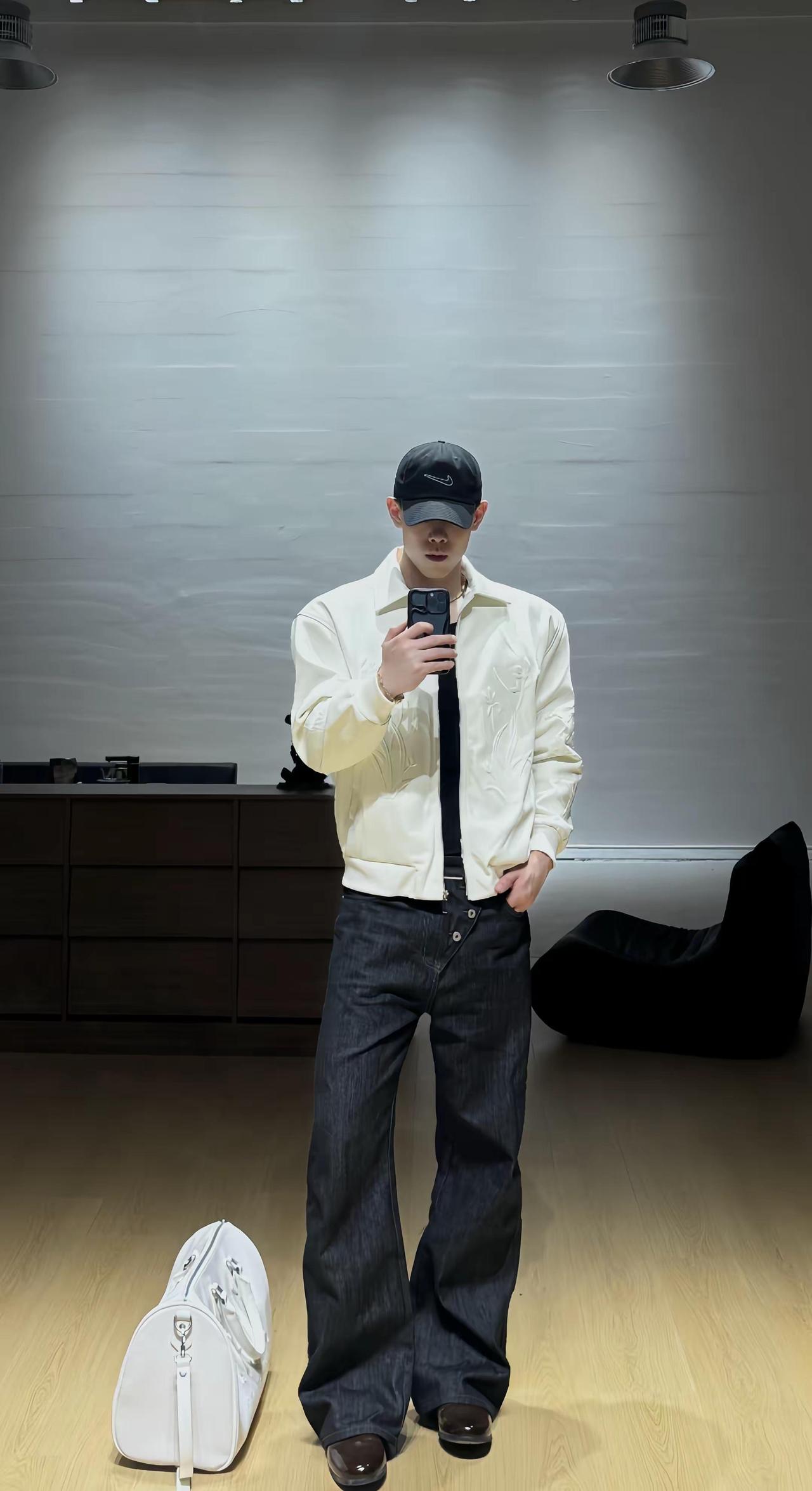 品味相同的人才会相遇。男生穿搭